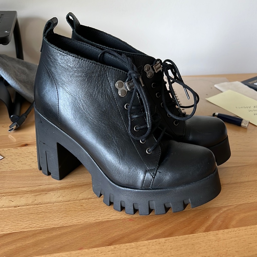 Shellys London Stella Chunky Heel Black Leather Booties, Size 38